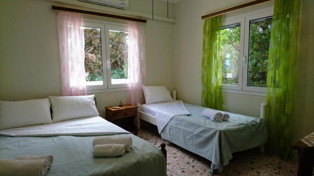 Summerhouse Peggy: Close To Athens Airport By The Sea Artemida  Exterior foto